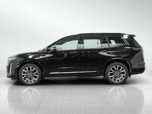 Used 2021 Cadillac XT6 Sport AWD/4WD image 2