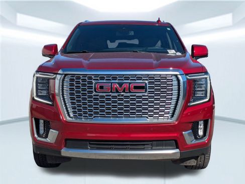 Used 2024 GMC Yukon XL Denali image 10