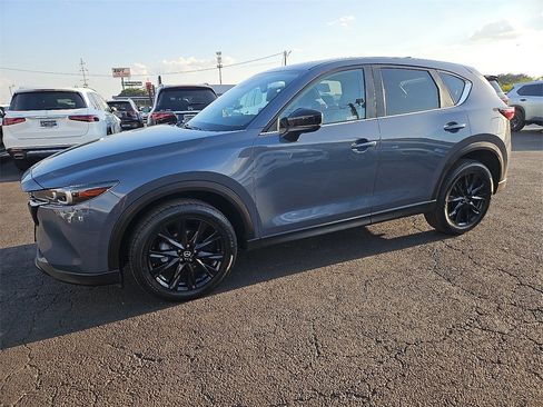 Used 2023 MAZDA CX-5 Carbon Edition image 2