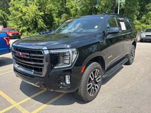 Used 2021 GMC Yukon AT4 w/ Rear Media and Nav Package AWD/4WD image 7