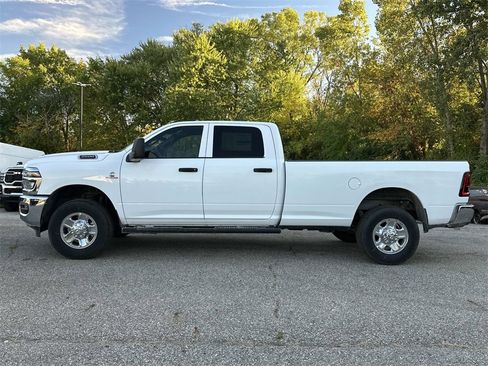 New 2026 RAM 2500 Tradesman w/ Chrome Appearance Group image 5