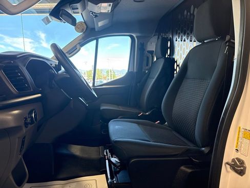 Used 2025 Ford Transit 250 Low Roof w/ Exterior Upgrade Package RWD image 9