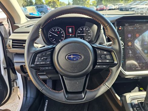 Used 2024 Subaru Crosstrek 2.5i Limited w/ Crosstrek Mirror Package AWD/4WD image 23
