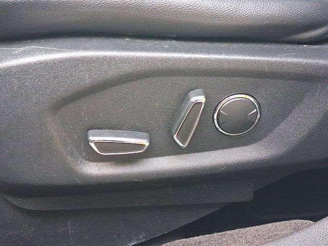 Used 2017 Ford Explorer Limited AWD/4WD image 12
