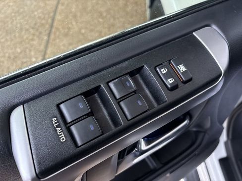 Used 2024 Toyota 4Runner Limited image 24