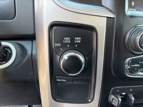 Used 2018 RAM 2500 Big Horn image 43