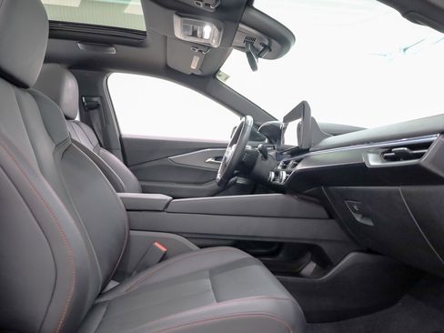 Used 2024 Acura ZDX A-Spec image 34