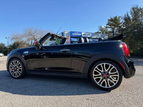 Used 2019 MINI Cooper S image 23