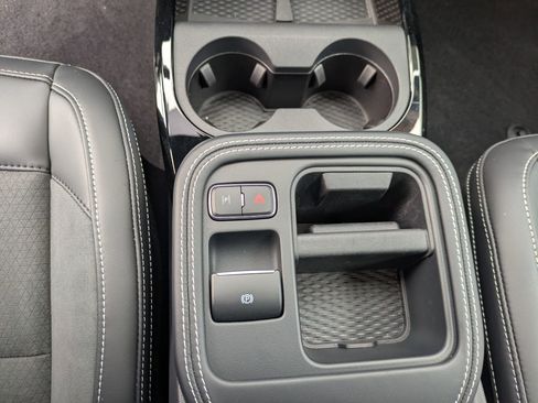 Certified 2025 Ford Mustang Mach-E GT AWD/4WD image 25
