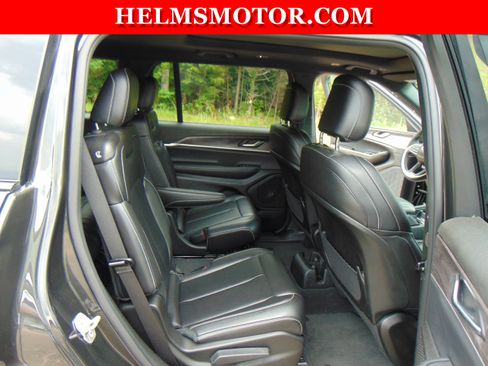 Certified 2024 Jeep Grand Cherokee L Limited AWD/4WD image 39