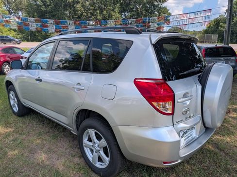 Used 2008 Toyota RAV4 2WD image 3