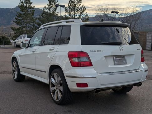 Used 2011 Mercedes-Benz GLK 350 4MATIC image 7