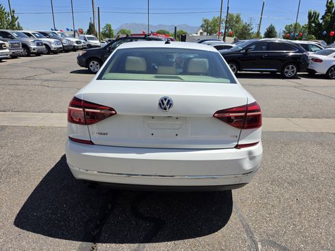 Used 2019 Volkswagen Passat 2.0T Wolfsburg w/ Wheels & Sunroof Package FWD image 6