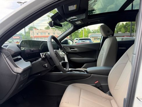 New 2026 Audi Q3 quattro 2.0T AWD/4WD image 15