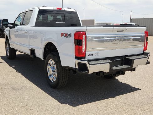 New 2026 Ford F350 King Ranch w/ Chrome Package AWD/4WD image 3