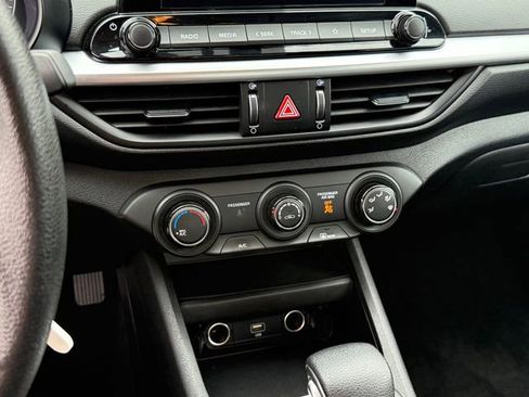 Used 2023 Kia Forte LXS FWD image 18