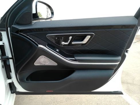 Used 2021 Mercedes-Benz S 580 4MATIC Sedan image 19