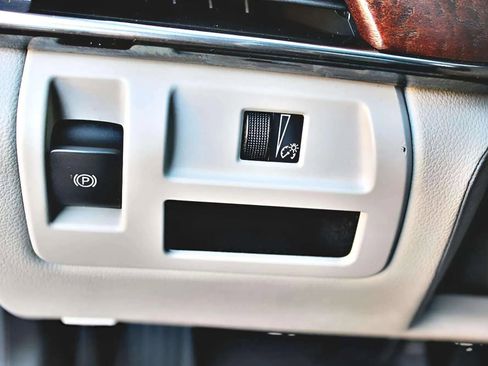 Used 2014 Cadillac CTS Luxury image 11