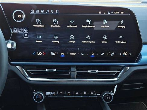 New 2026 Chevrolet Equinox EV LT image 15