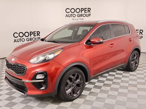 Used 2020 Kia Sportage S image 9