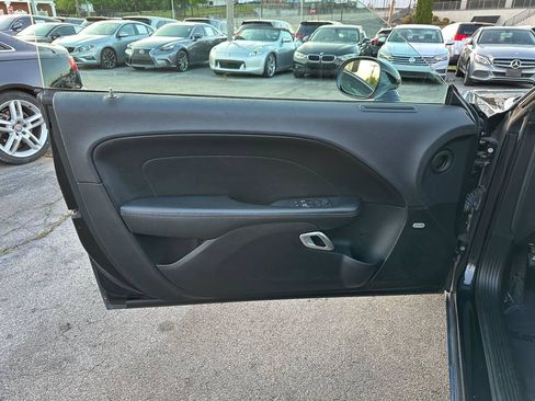 Used 2016 Dodge Challenger SXT Plus RWD image 20