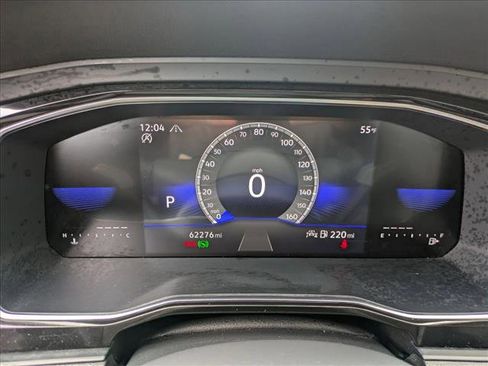 Used 2024 Volkswagen Jetta SE image 11