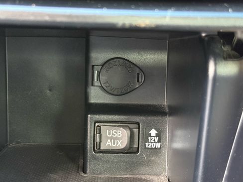 Used 2012 Toyota Camry LE FWD image 23