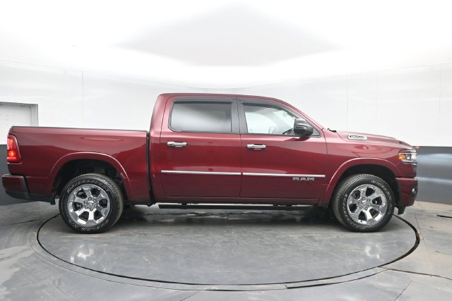 Used 2025 RAM 1500 Big Horn AWD/4WD image 15