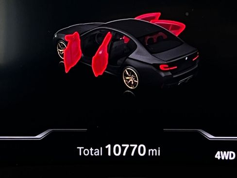 Used 2022 BMW M5 CS image 18