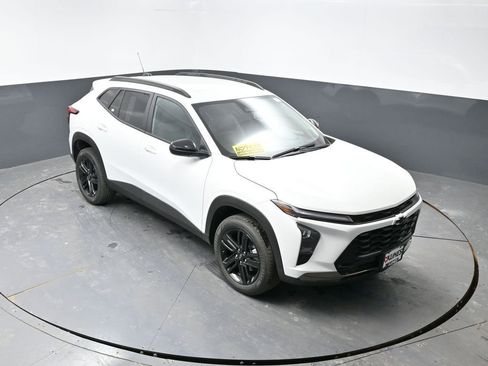 New 2026 Chevrolet Trax ACTIV image 35