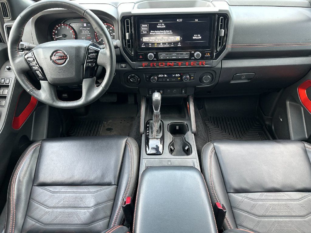 Used 2025 Nissan Frontier PRO-4X w/ Pro Premium Package AWD/4WD image 12