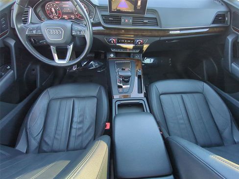 Used 2018 Audi Q5 2.0T Premium Plus w/ Premium Plus Package image 17