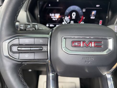 Used 2026 GMC Terrain Elevation AWD/4WD image 22