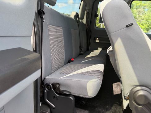 Used 2016 Ford F250 XLT w/ XLT Interior Package AWD/4WD image 40