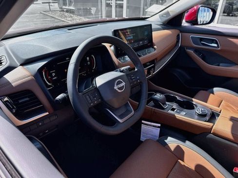 New 2026 Nissan Rogue Platinum AWD/4WD image 9
