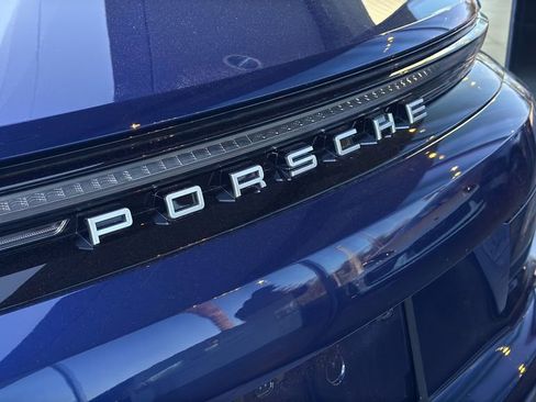 New 2026 Porsche Panamera image 25