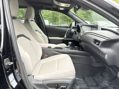 Used 2022 Lexus UX 250h w/ Premium Package AWD/4WD image 26