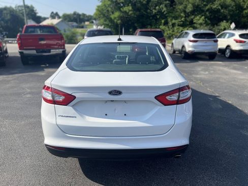 Used 2016 Ford Fusion S FWD image 5