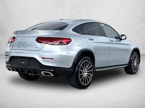 Used 2023 Mercedes-Benz GLC 300 4MATIC Coupe image 2