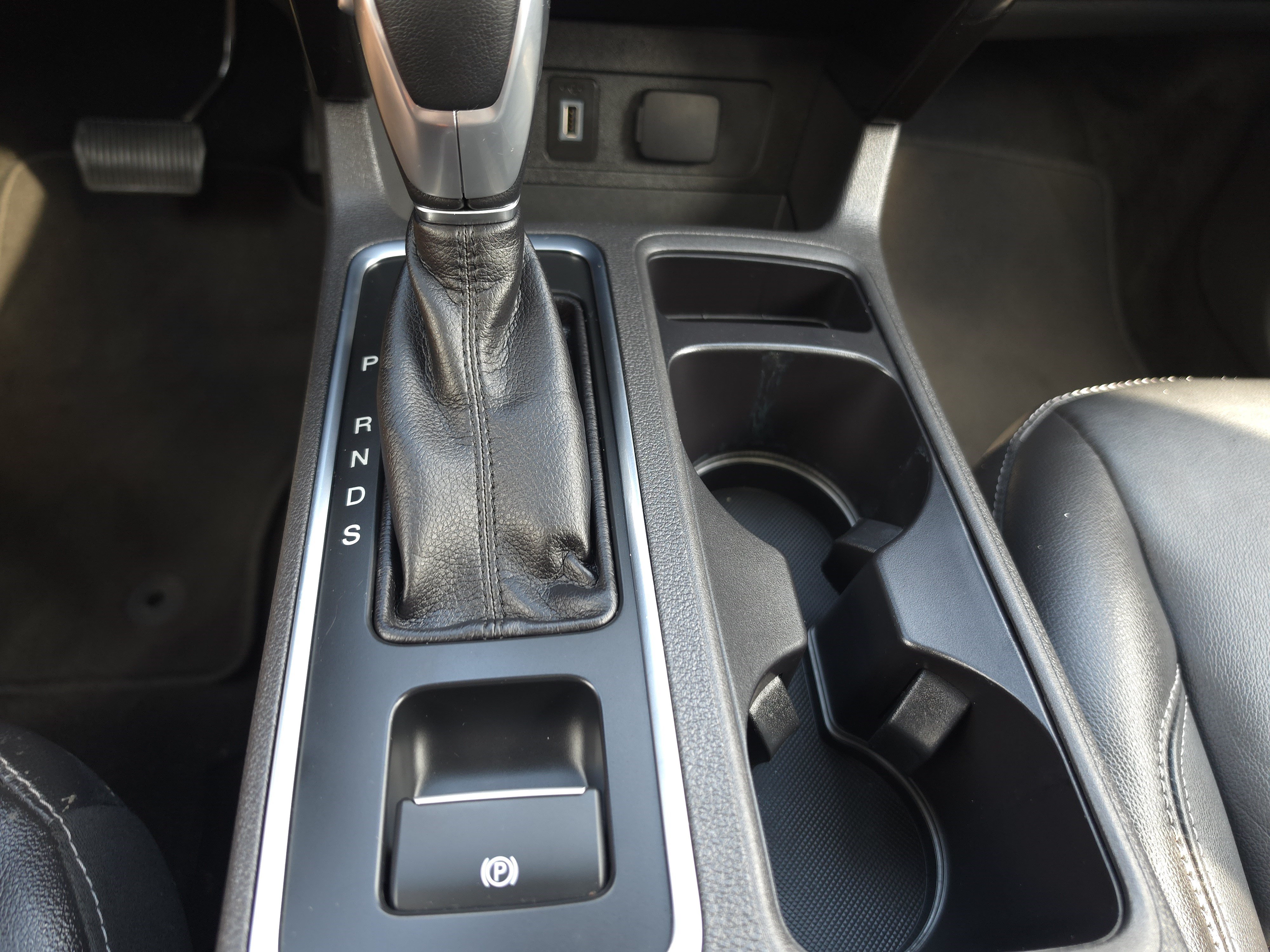 Used 2019 Ford Escape Titanium FWD image 23