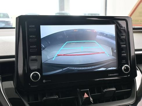 Used 2022 Toyota Corolla Cross LE w/ Moonroof Package FWD image 17