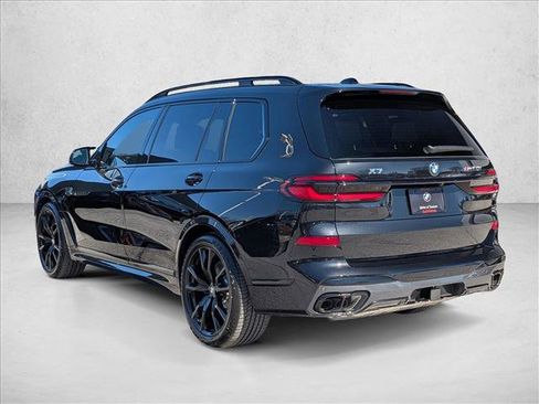 New 2026 BMW X7 M60i image 9