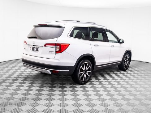 Used 2021 Honda Pilot Touring image 8