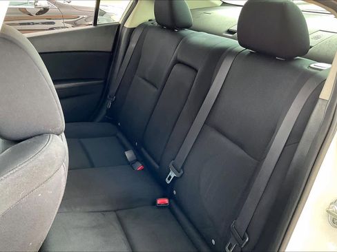 Used 2011 MAZDA MAZDA3 s Sport image 19