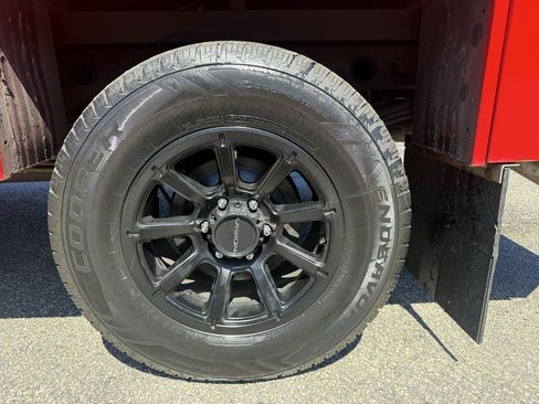 Used 2012 GMC Sierra 1500 SLE w/ SLE Preferred Package AWD/4WD image 13