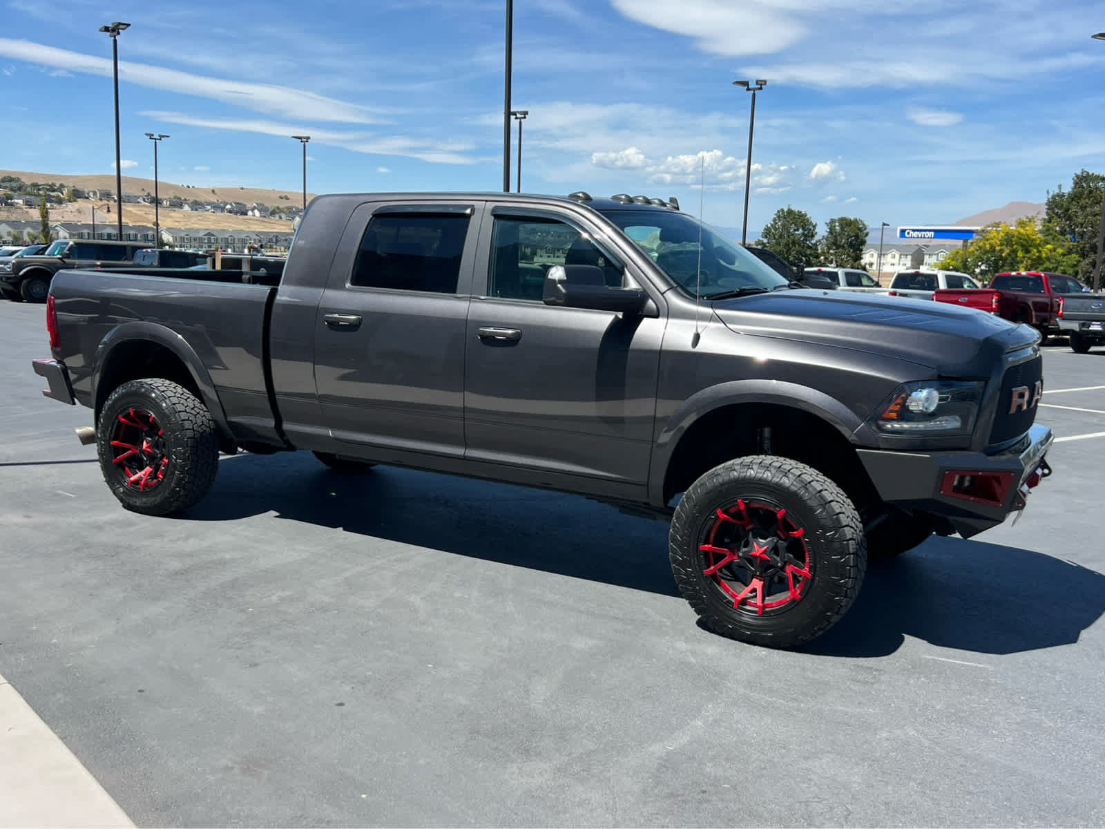 Used 2017 RAM 3500 Laramie w/ Sport Appearance Group AWD/4WD image 5