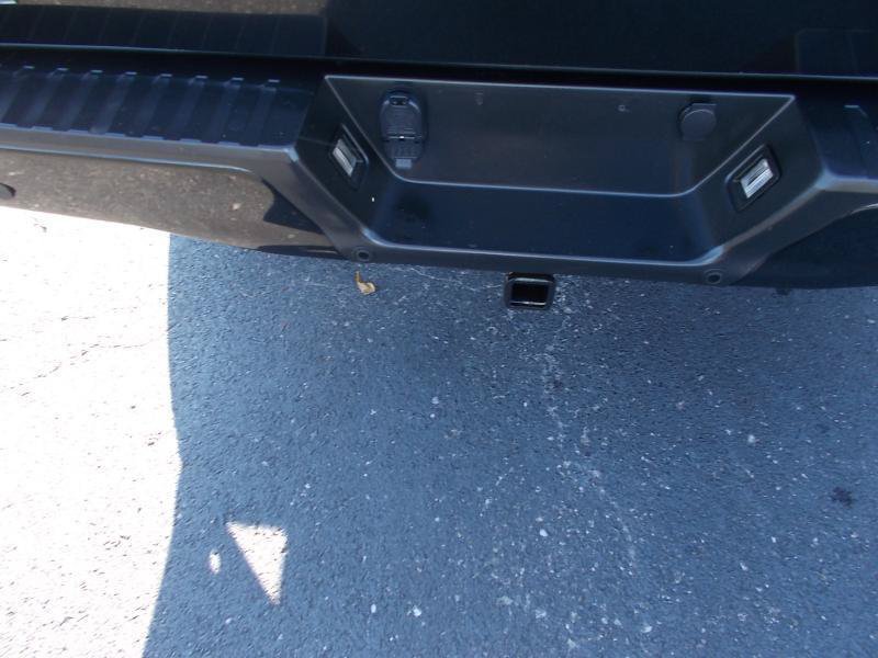 Used 2015 Ford F150 Lariat AWD/4WD image 16