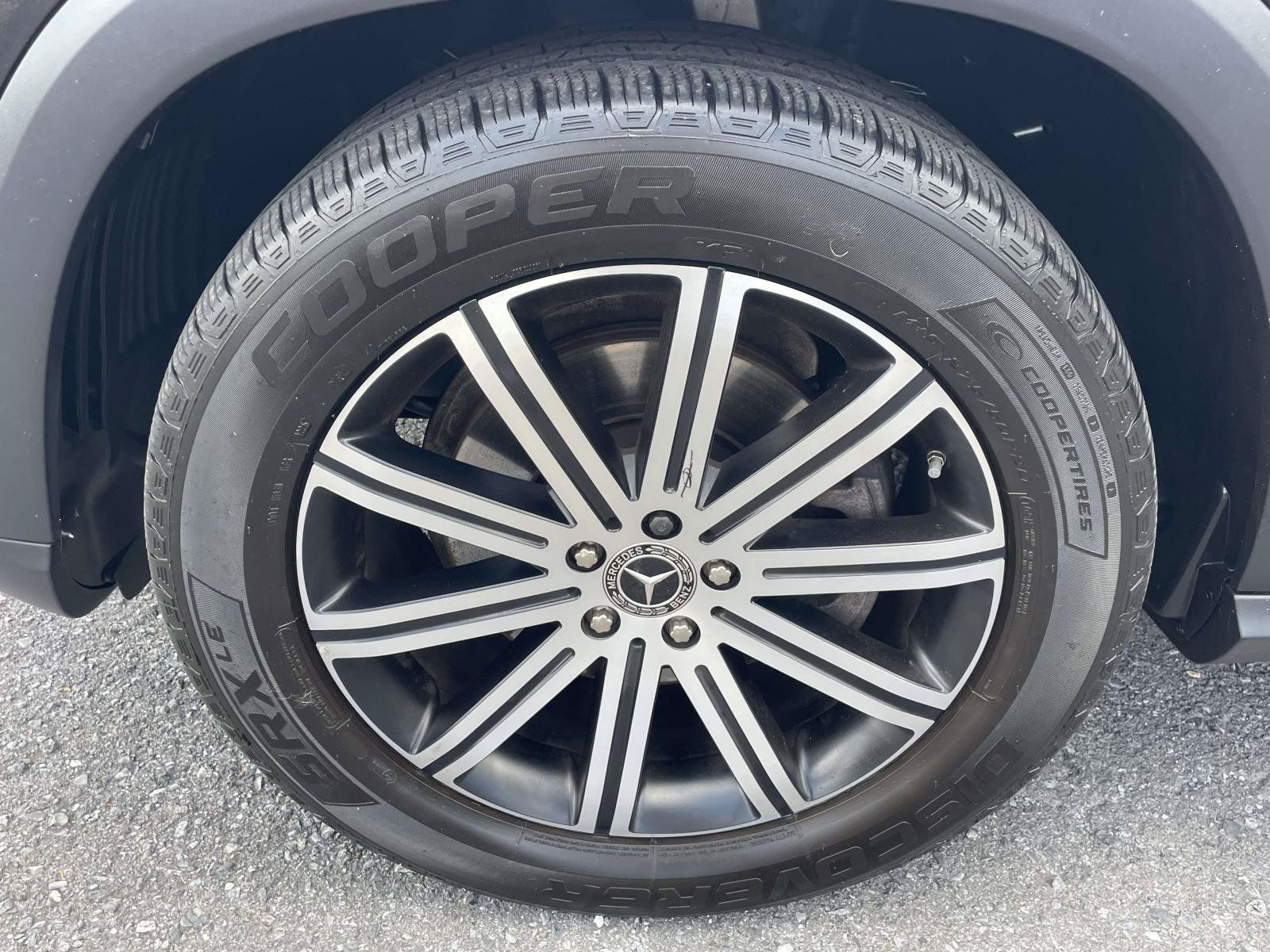 Used 2025 Mercedes-Benz GLE 350 4MATIC image 7
