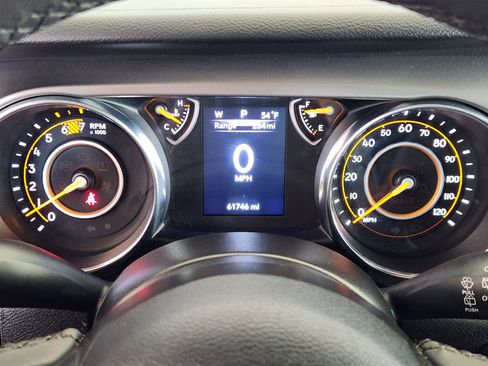 Used 2023 Jeep Wrangler Sport S image 17