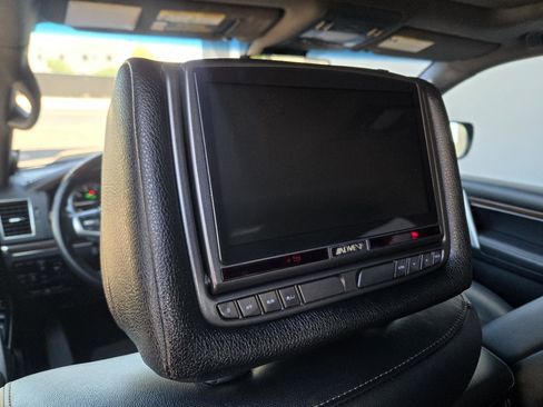 Used 2020 Toyota Land Cruiser Heritage Edition image 35